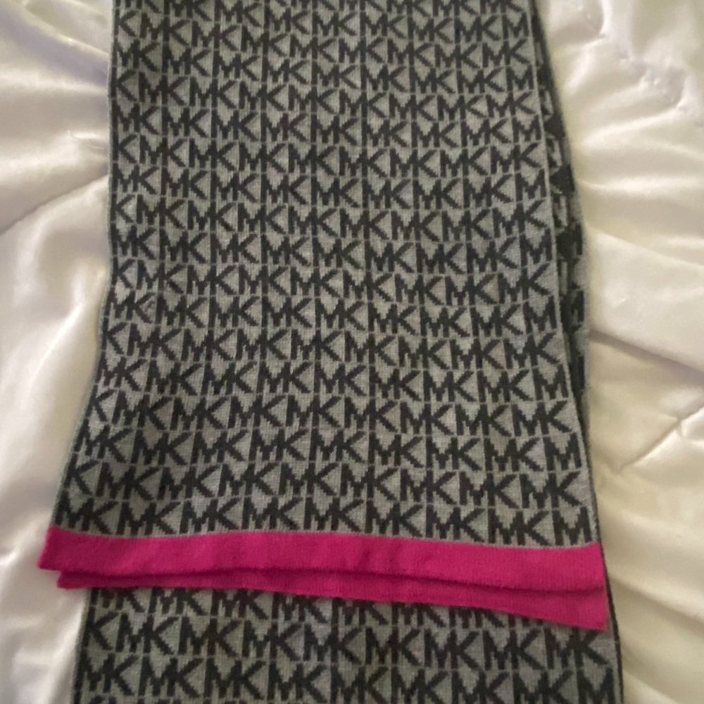 Michael Kors Scarf